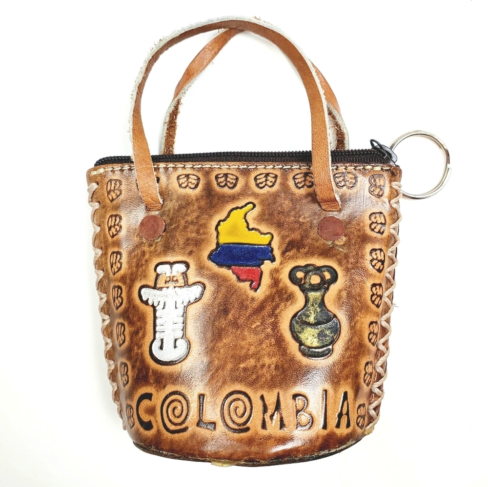 Columbia Tooled Leather Souvenir Coin Purse Keychain